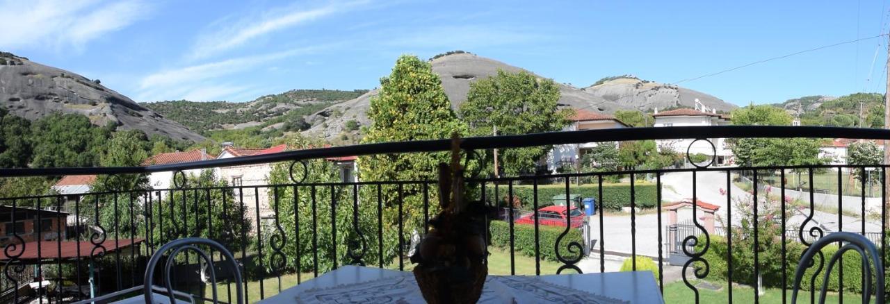 The Other Side Of Meteora With Lush Garden, Bbq & Pavillion Kalampaka Exteriör bild